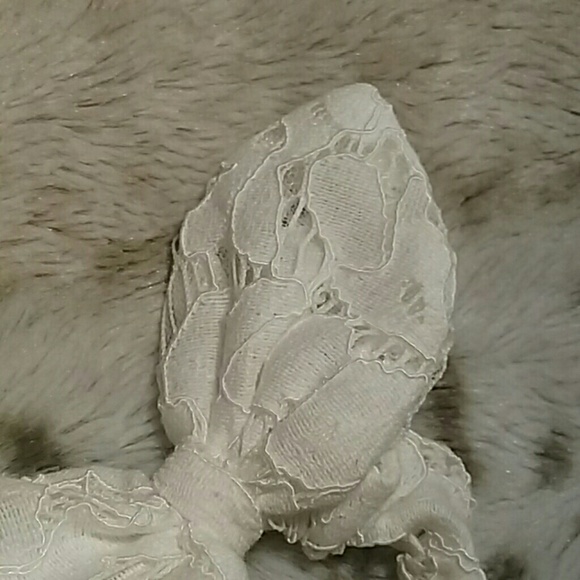 ☆SOLD!☆ Scrunchies - Picture 3 of 7